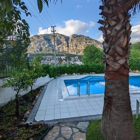 בית נופש Peaceful Escape With Private Pool