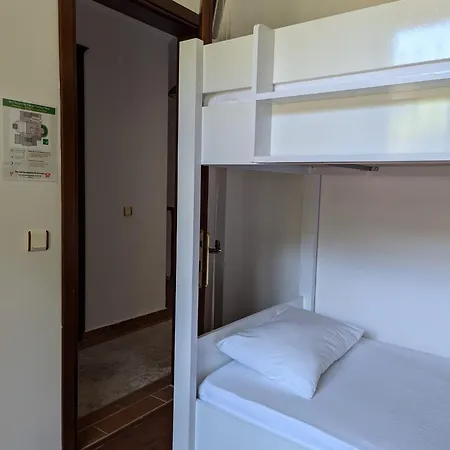 Vakantiehuis Peaceful Escape With Private Pool